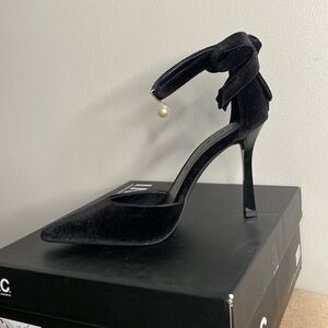 NWB - INC Black Velvet Pearl Drop Heels